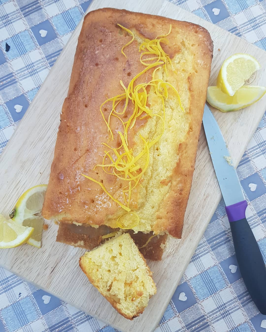 Lemon Drizzle Cake Recipe